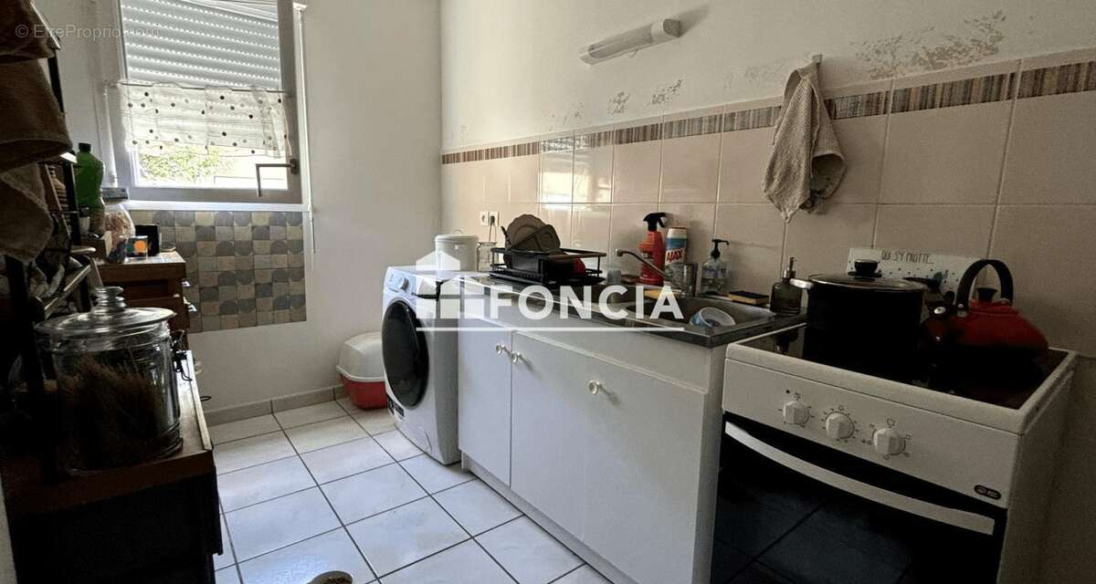 Maison à LA RIVIERE-SAINT-SAUVEUR