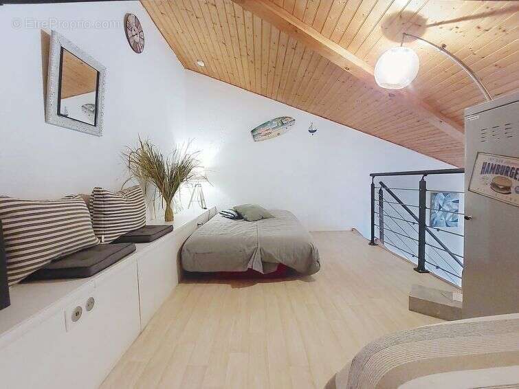 Appartement à VAUX-SUR-MER