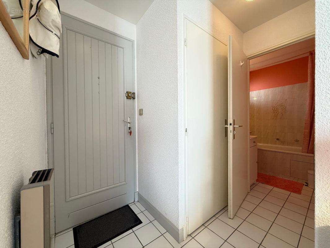 Appartement à VAUX-SUR-MER