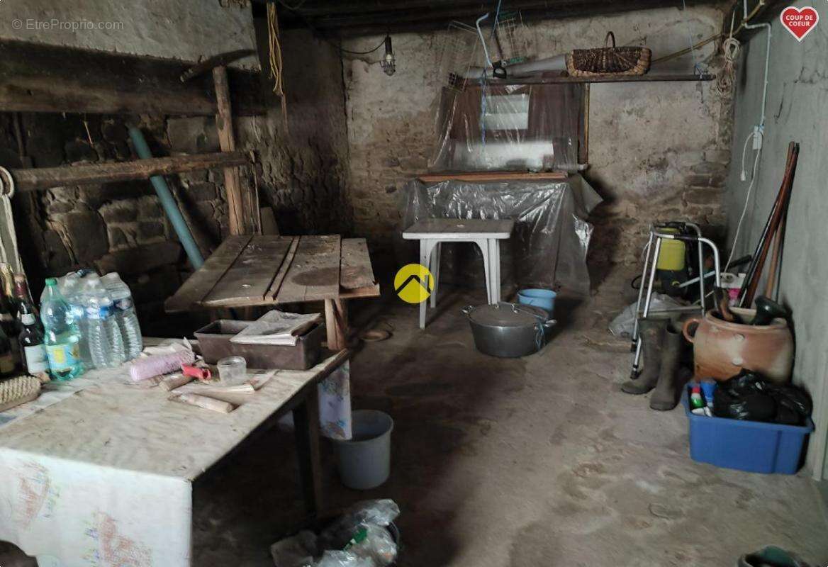 Maison à MONTCHEVRIER