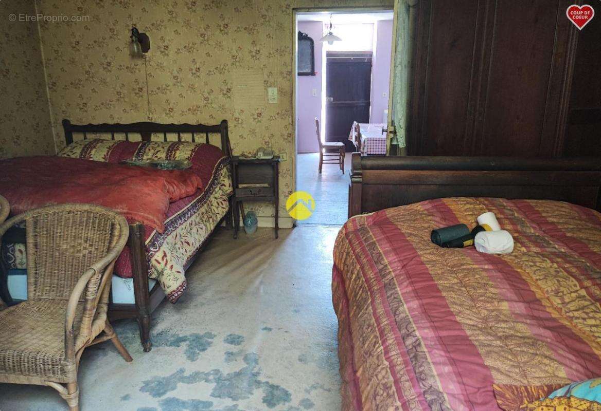 Maison à MONTCHEVRIER