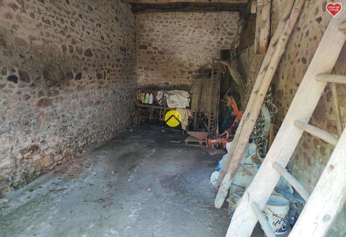 Maison à MONTCHEVRIER