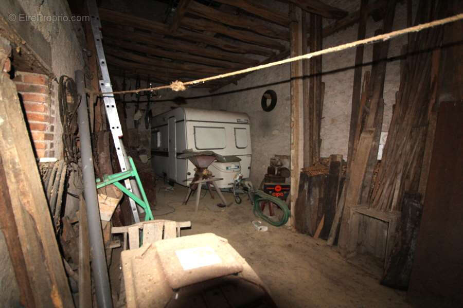 Maison à BRINON-SUR-BEUVRON