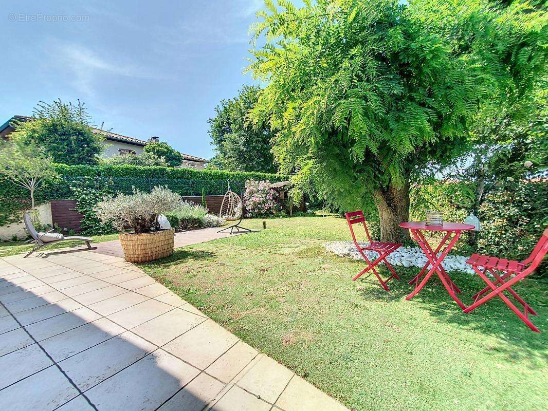 Maison à SEREZIN-DU-RHONE