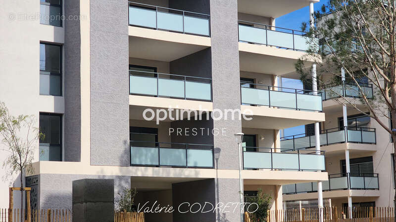 Appartement à HYERES