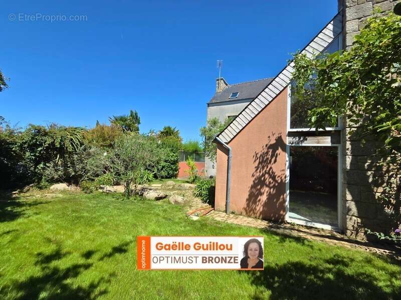 Maison à SAINT-POL-DE-LEON