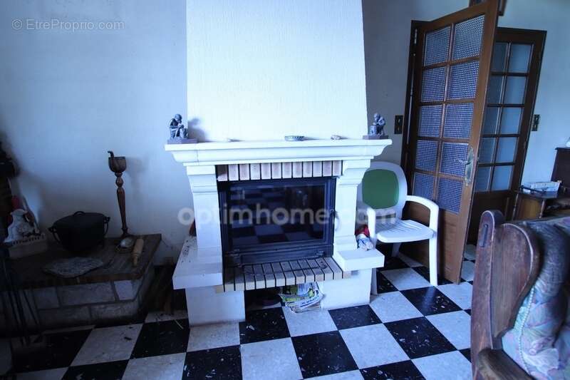 Maison à AUBIGNY-SUR-NERE