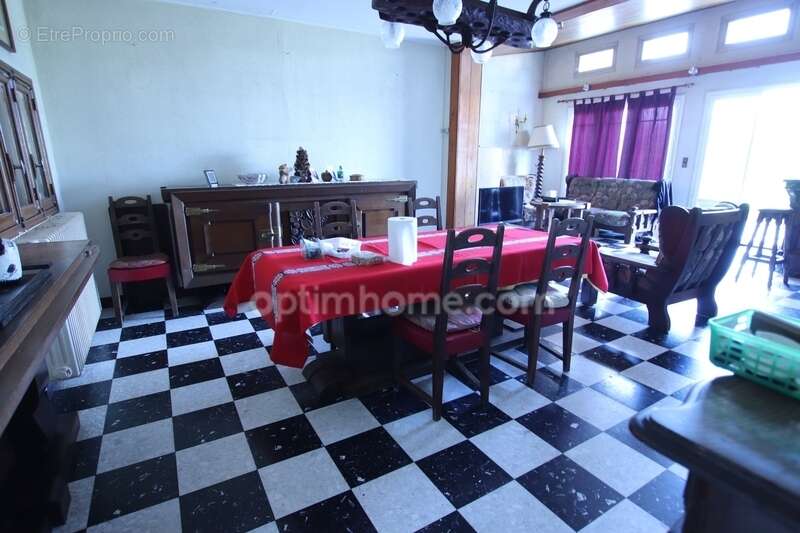 Maison à AUBIGNY-SUR-NERE