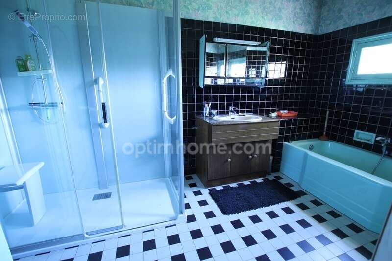 Maison à AUBIGNY-SUR-NERE