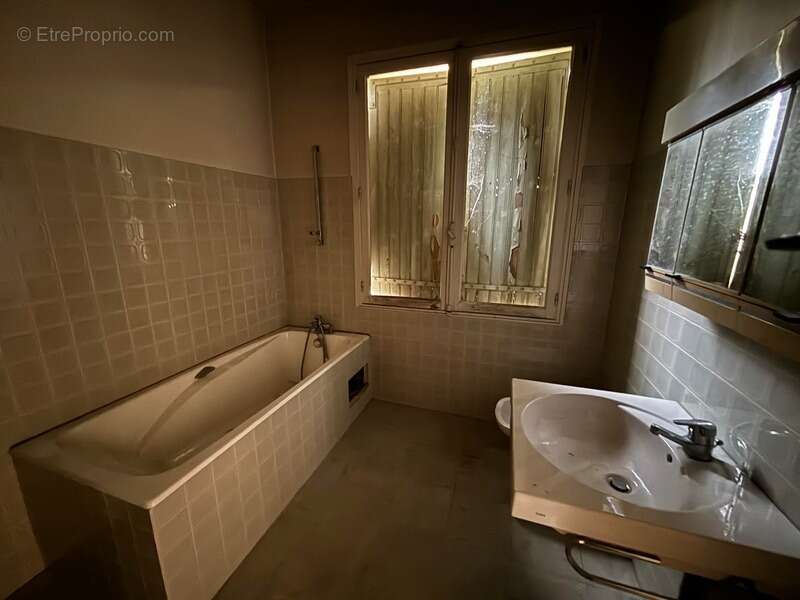 Maison à RION-DES-LANDES