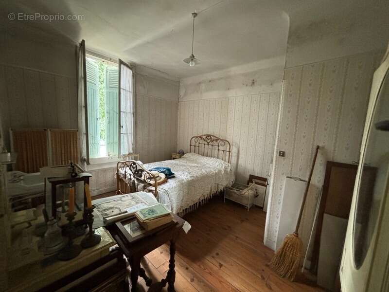 Maison à RION-DES-LANDES