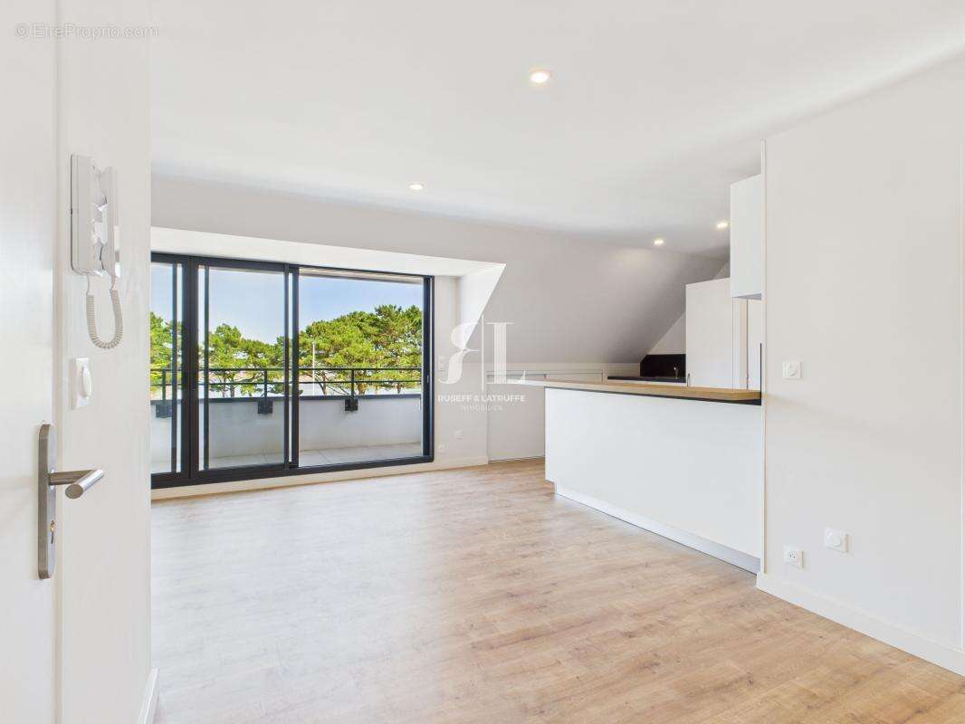 Appartement à LARMOR-PLAGE