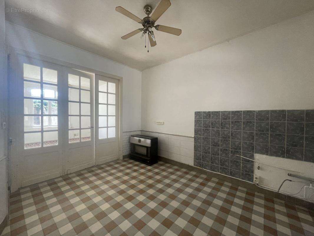 Maison à WALINCOURT-SELVIGNY