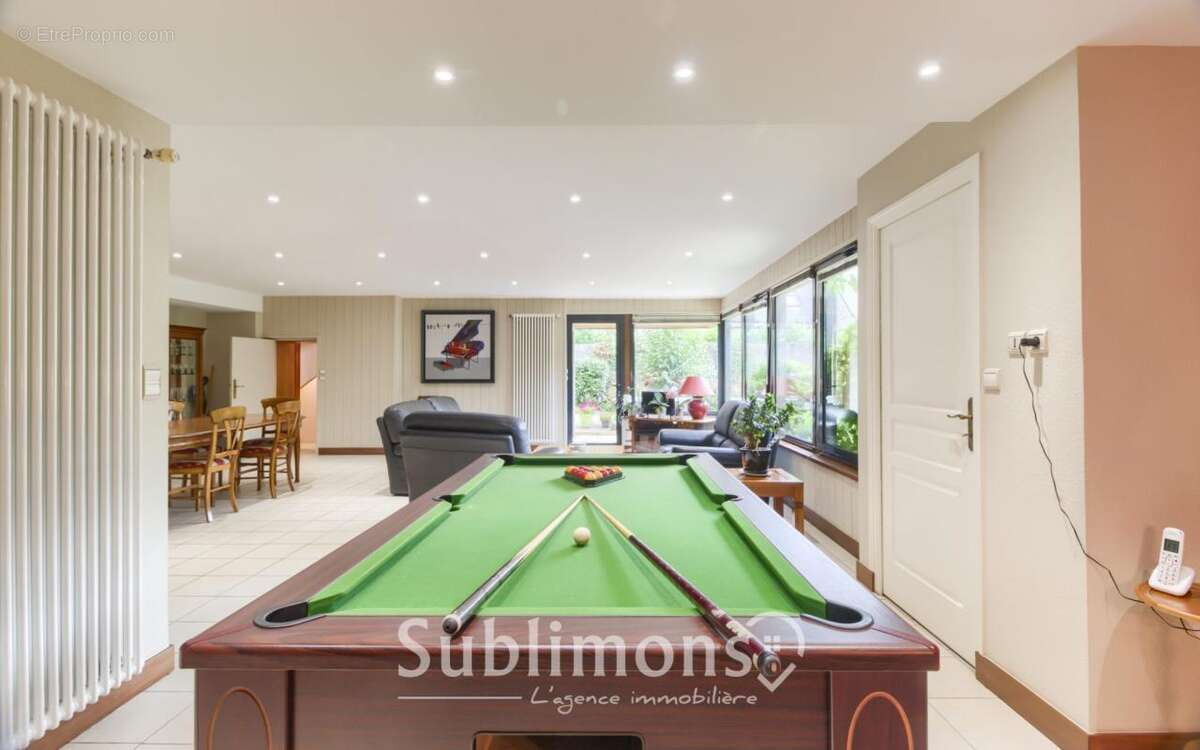 Maison à LOCOAL-MENDON