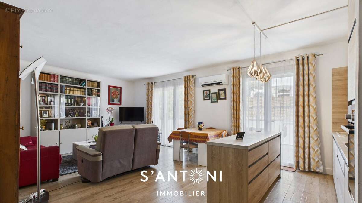 Appartement à SERVIAN