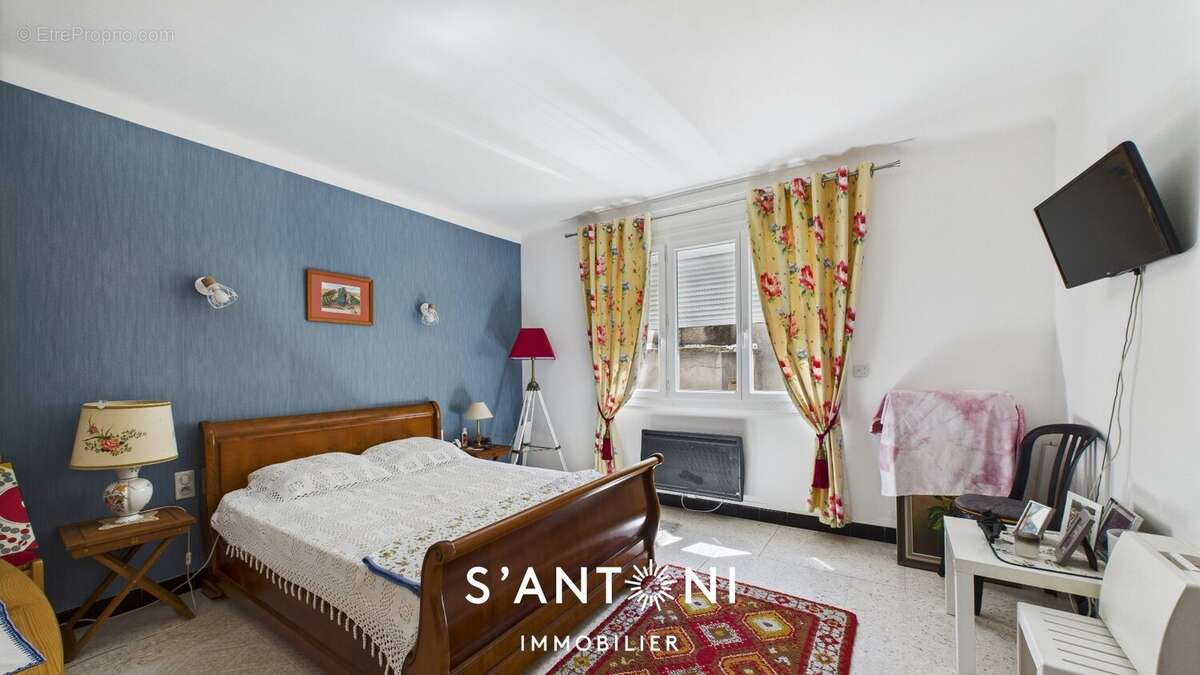 Appartement à SERVIAN