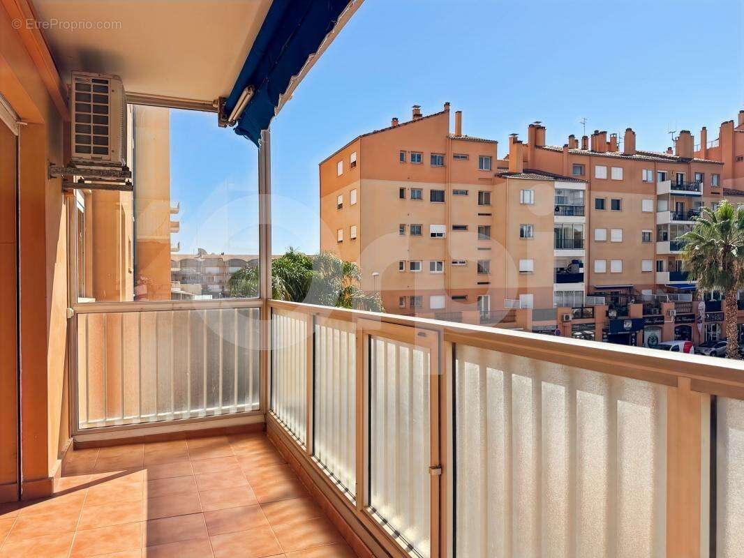 Appartement à HYERES