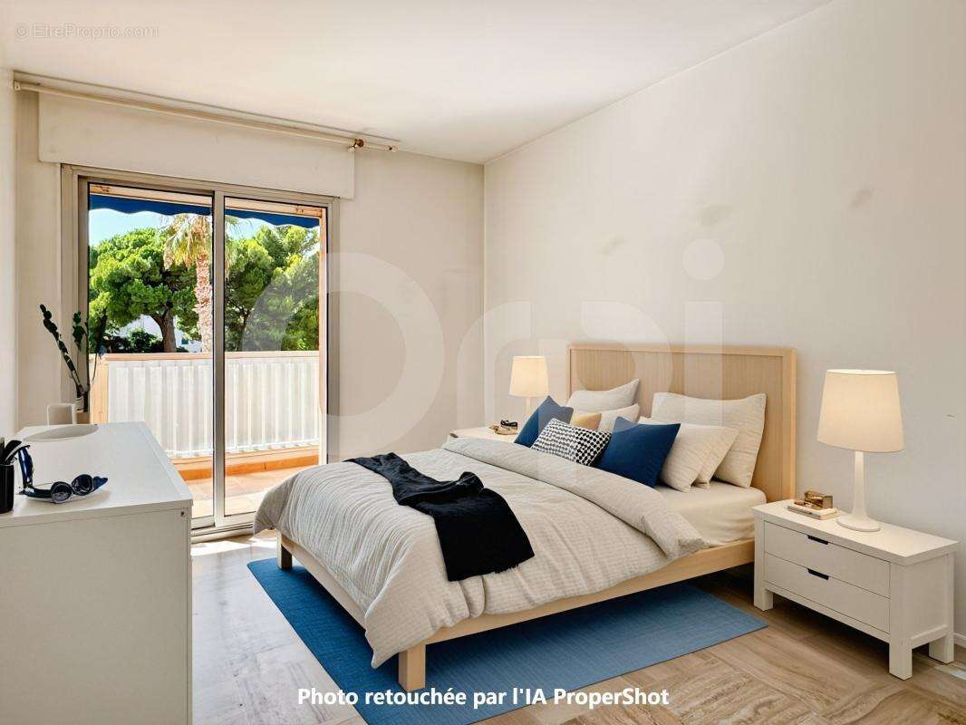 Appartement à HYERES