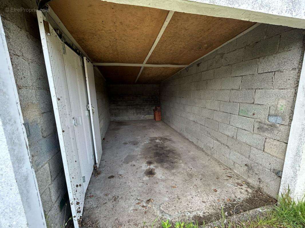 Parking à LA ROCHE-SUR-YON