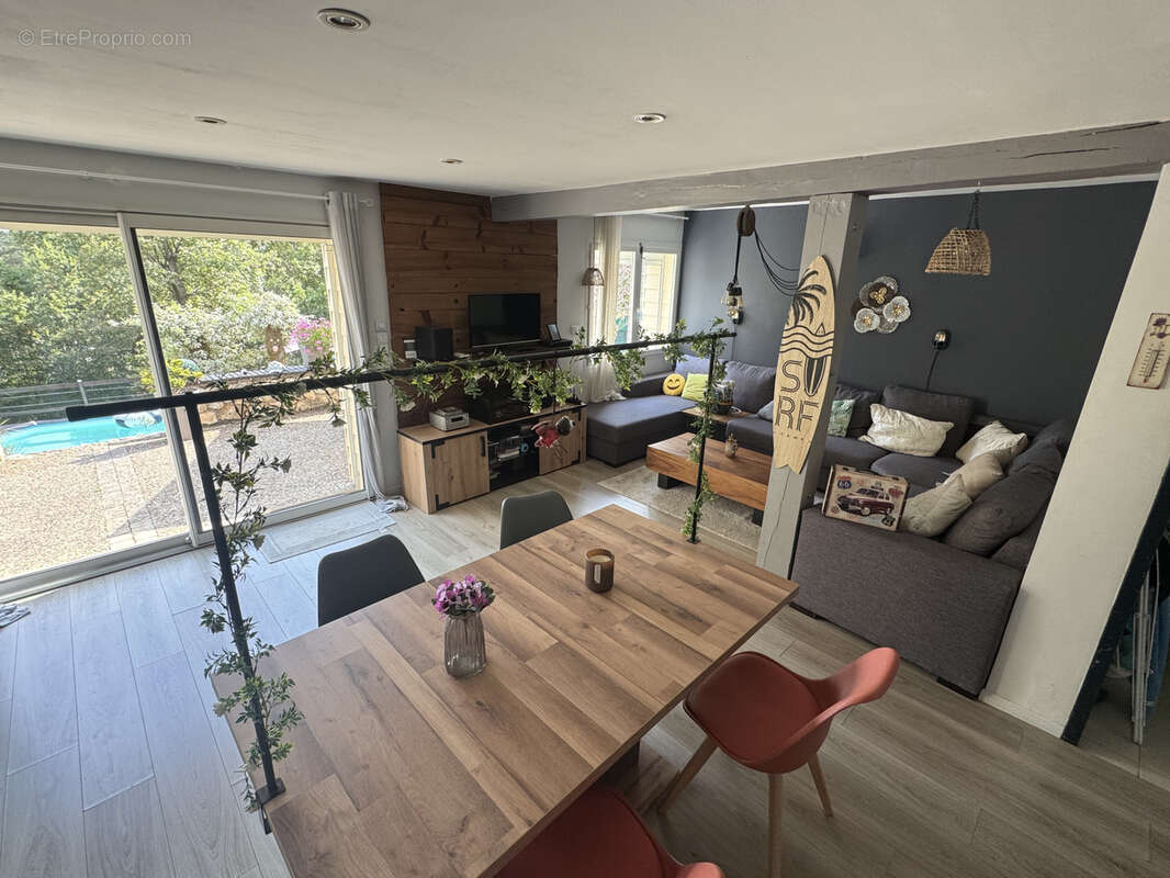 Maison à CONDEZAYGUES