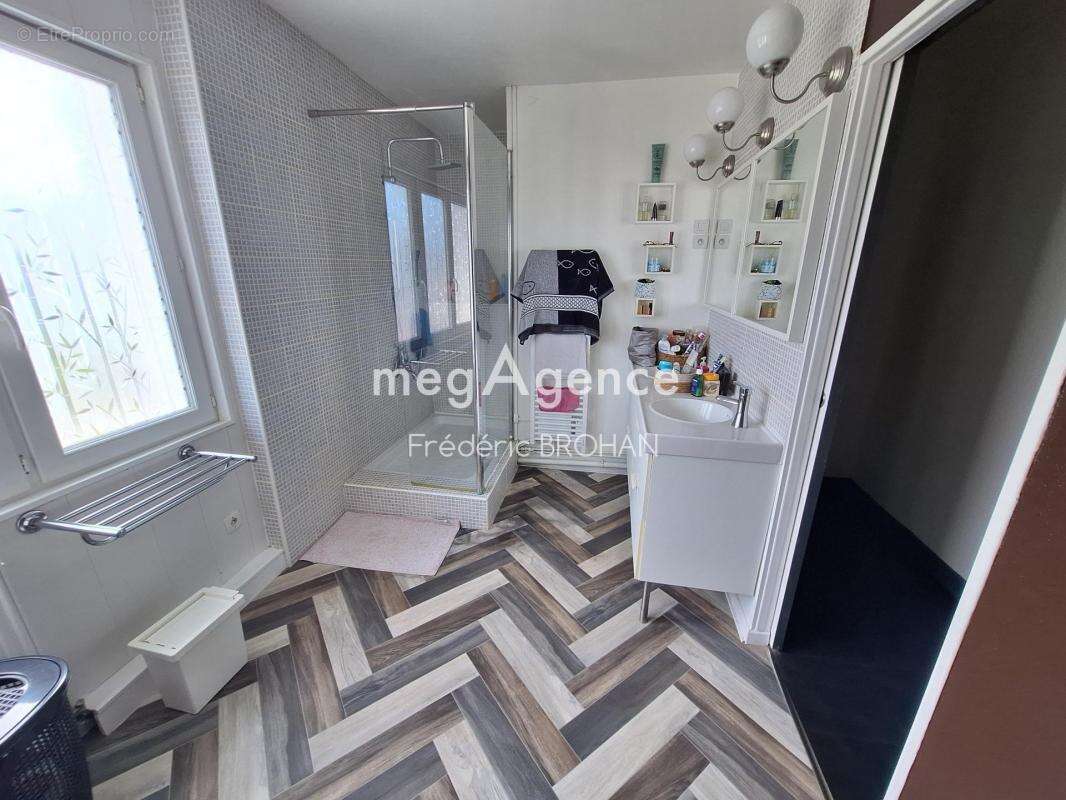 Maison à FONTENAY-LE-COMTE