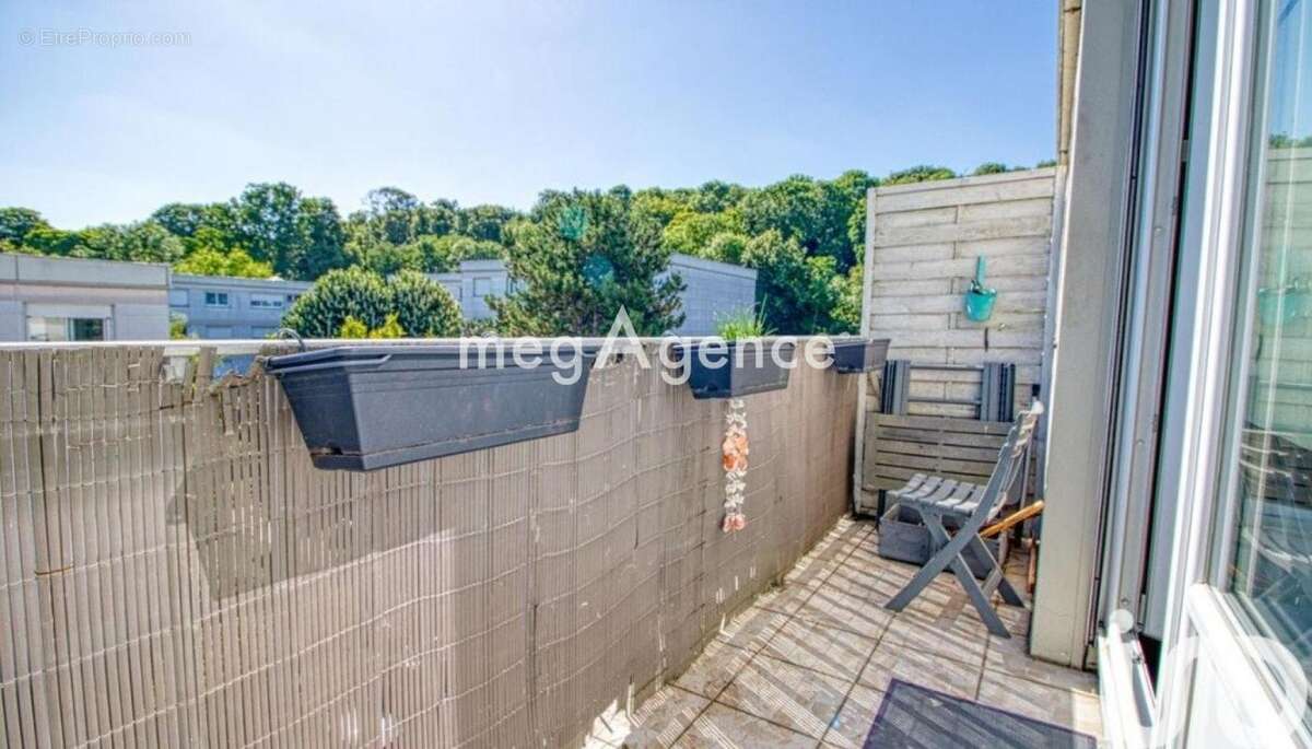 Appartement à AUBERGENVILLE