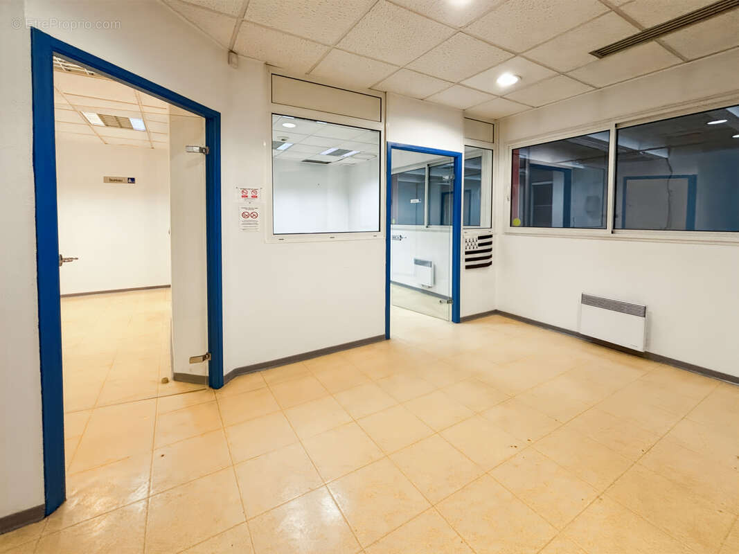 Commerce à CONCARNEAU