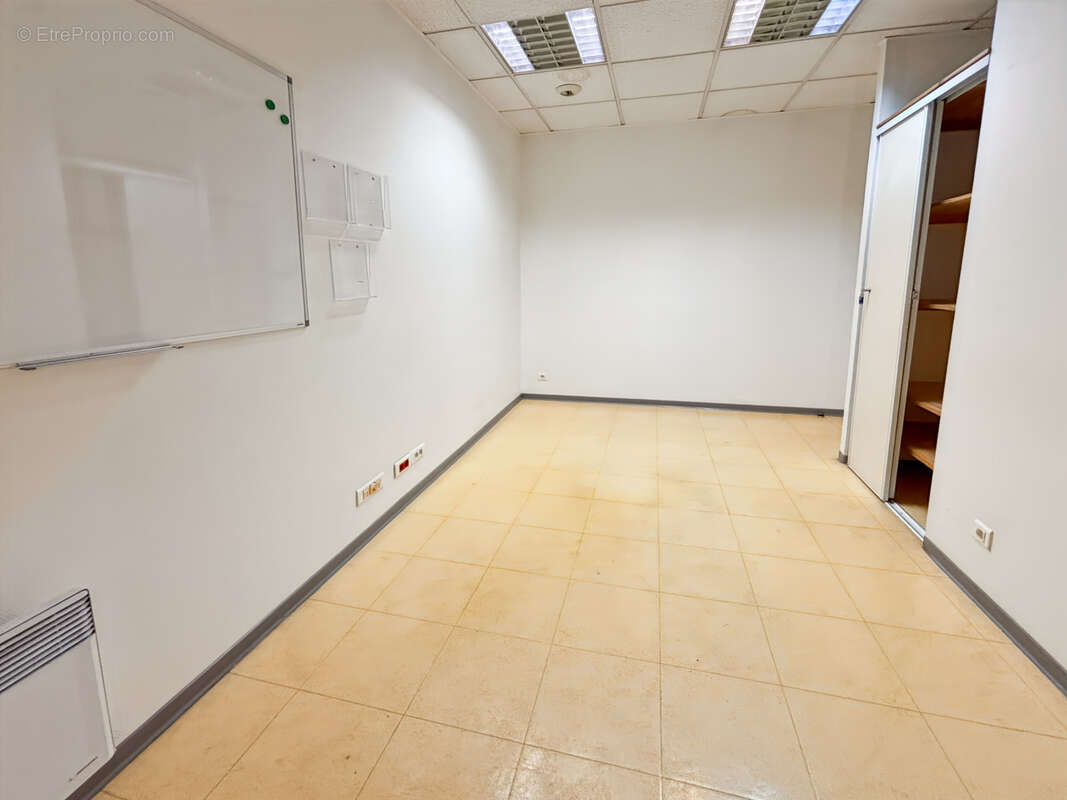 Commerce à CONCARNEAU