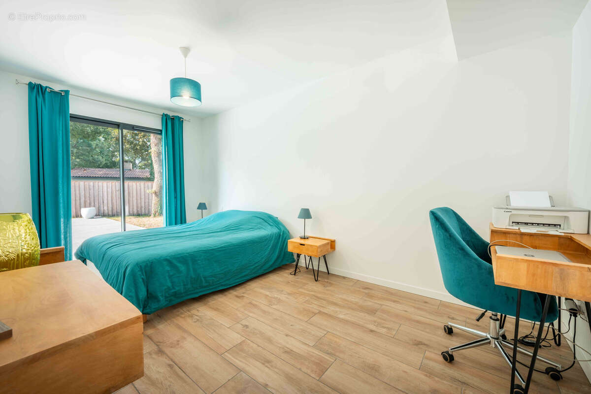 Maison à BELIN-BELIET