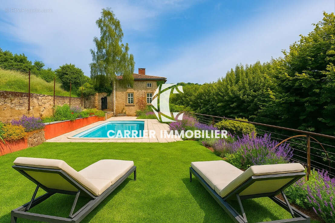 Maison à BRULLIOLES