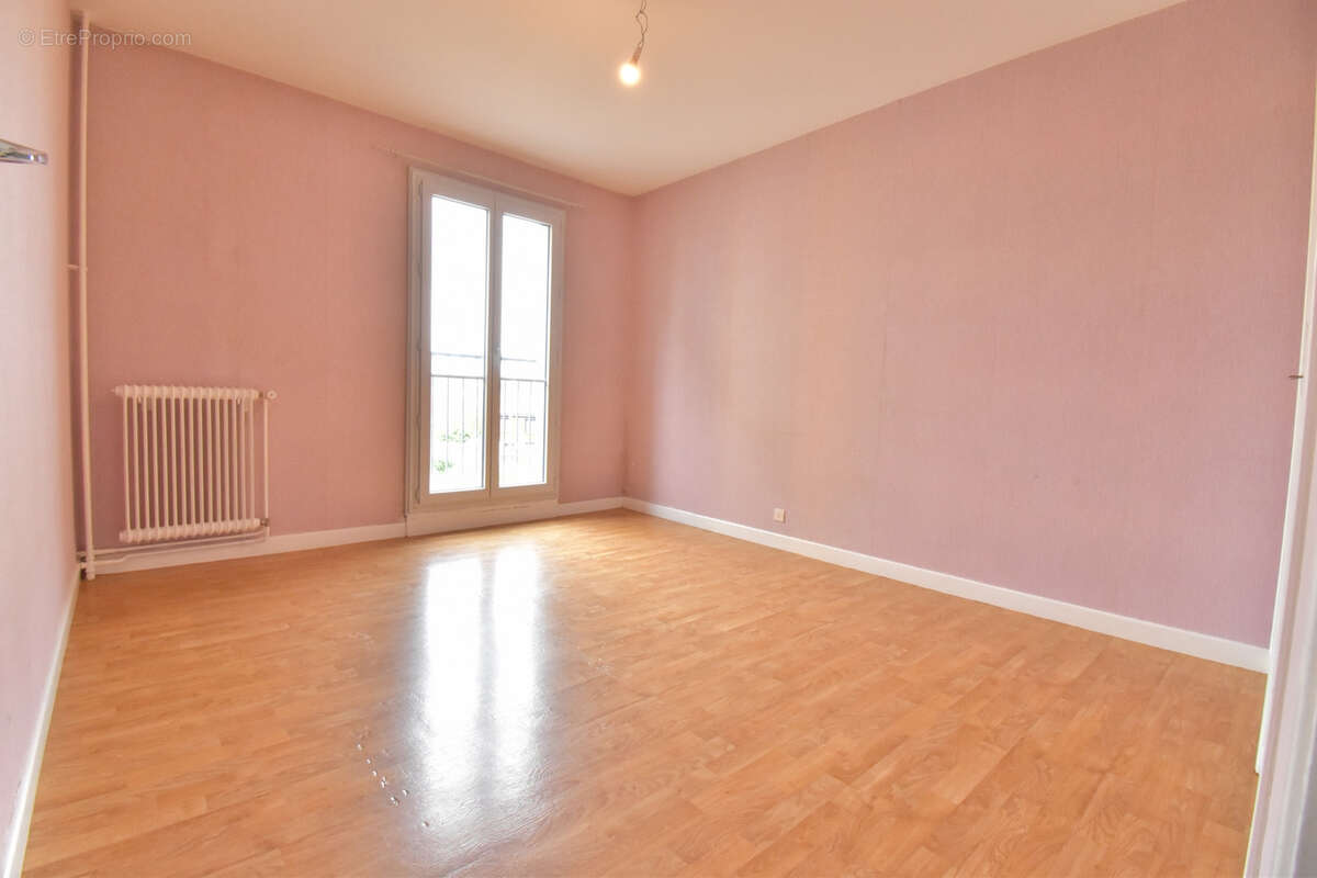 Appartement à MOULINS