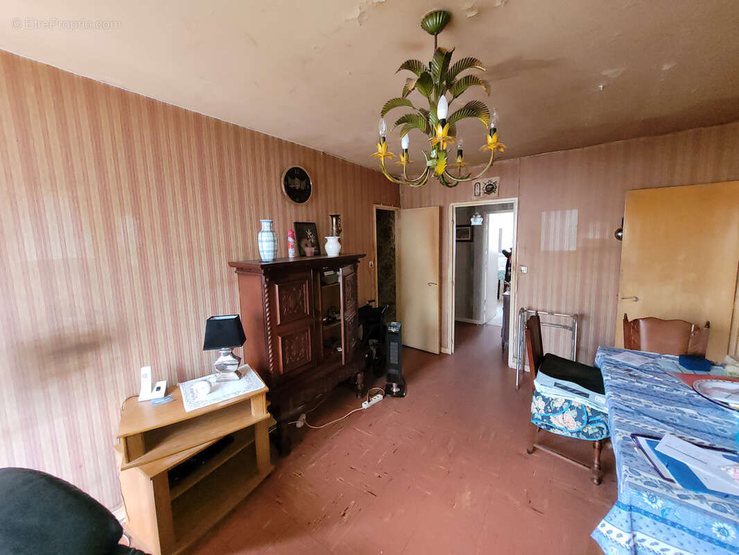 Appartement à CHATEAUROUX