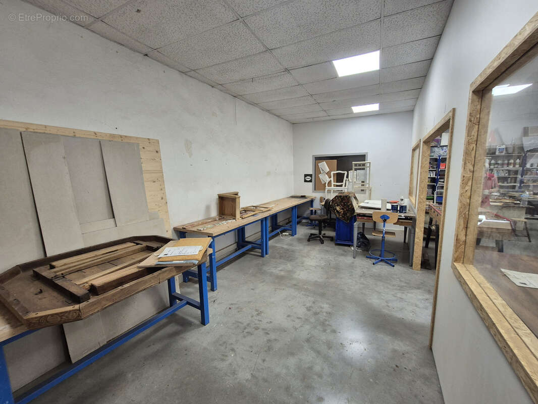 Commerce à NARBONNE