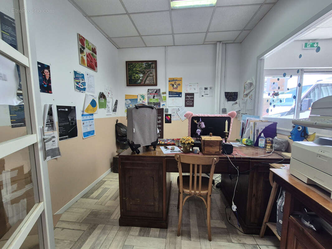 Commerce à NARBONNE