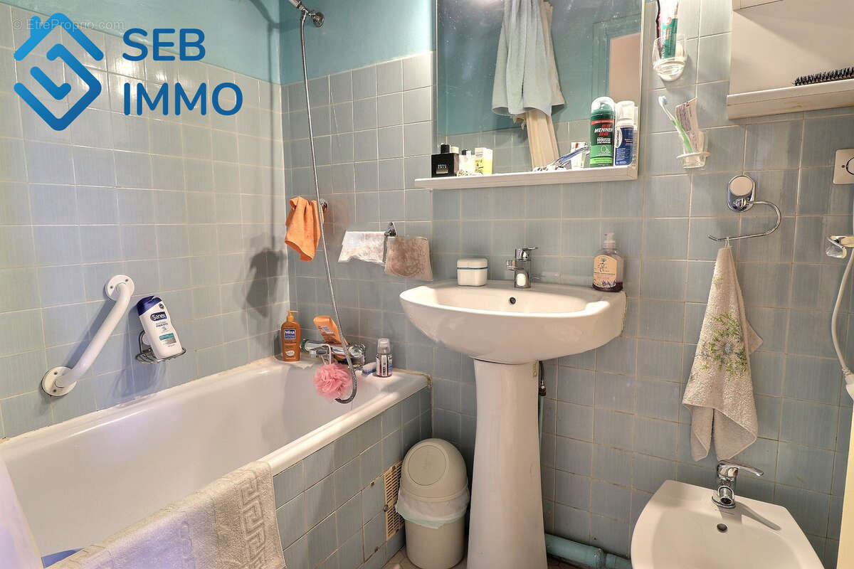 Autre à LAROQUE-DES-ALBERES