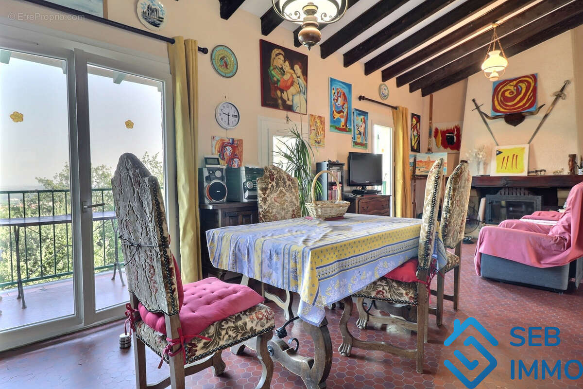 Autre à LAROQUE-DES-ALBERES