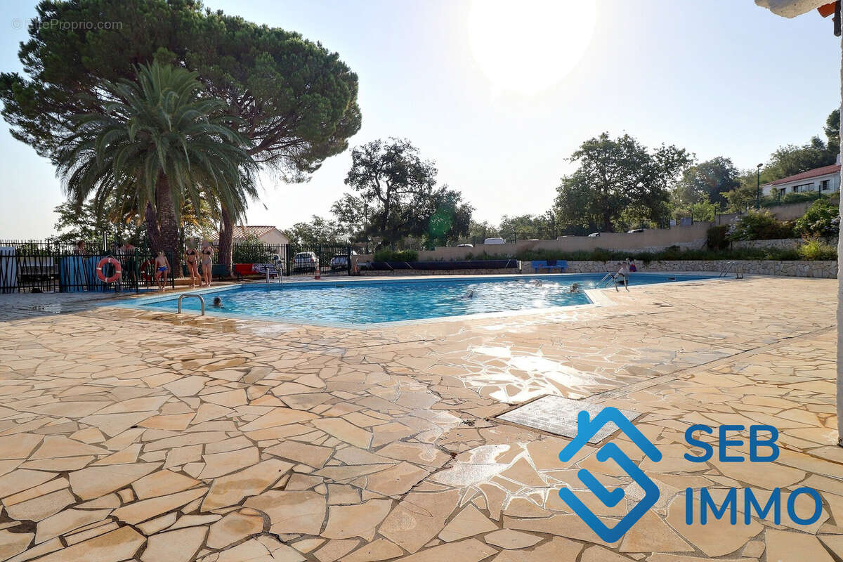 Autre à LAROQUE-DES-ALBERES