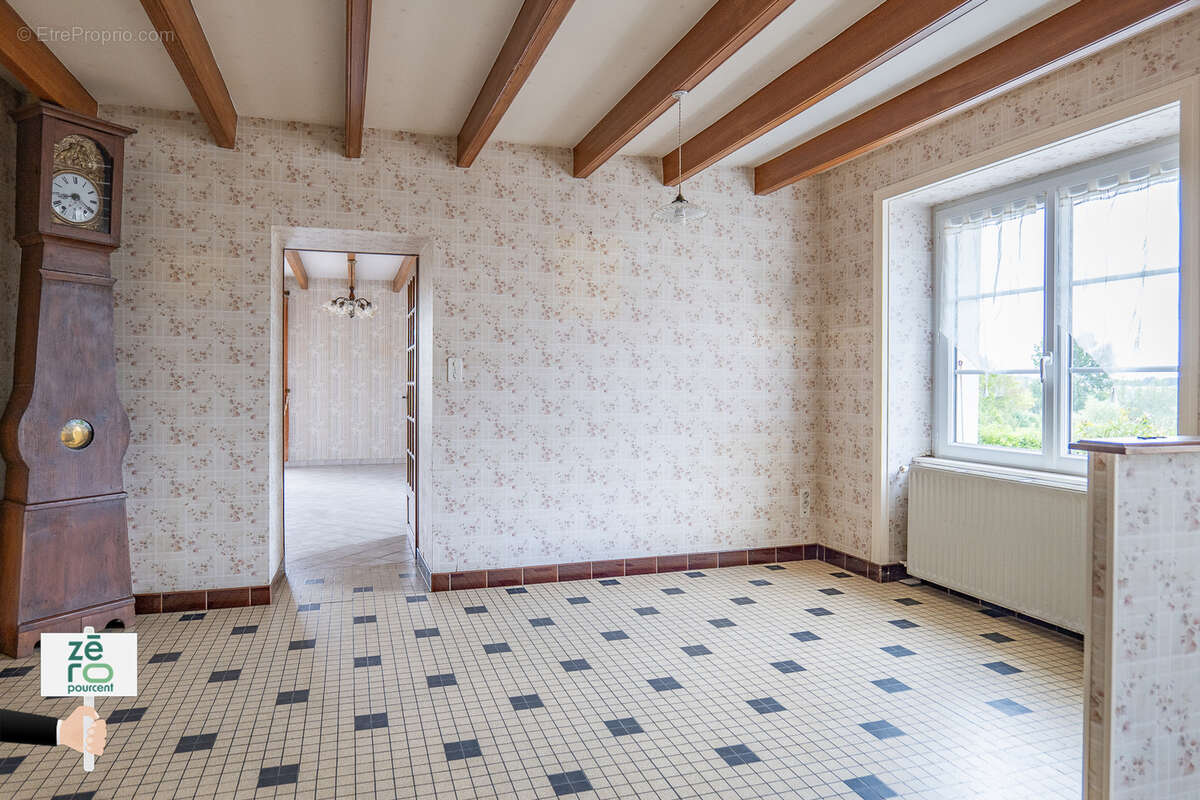 Maison à CHAILLE-LES-MARAIS