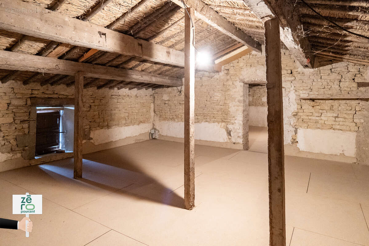 Maison à CHAILLE-LES-MARAIS