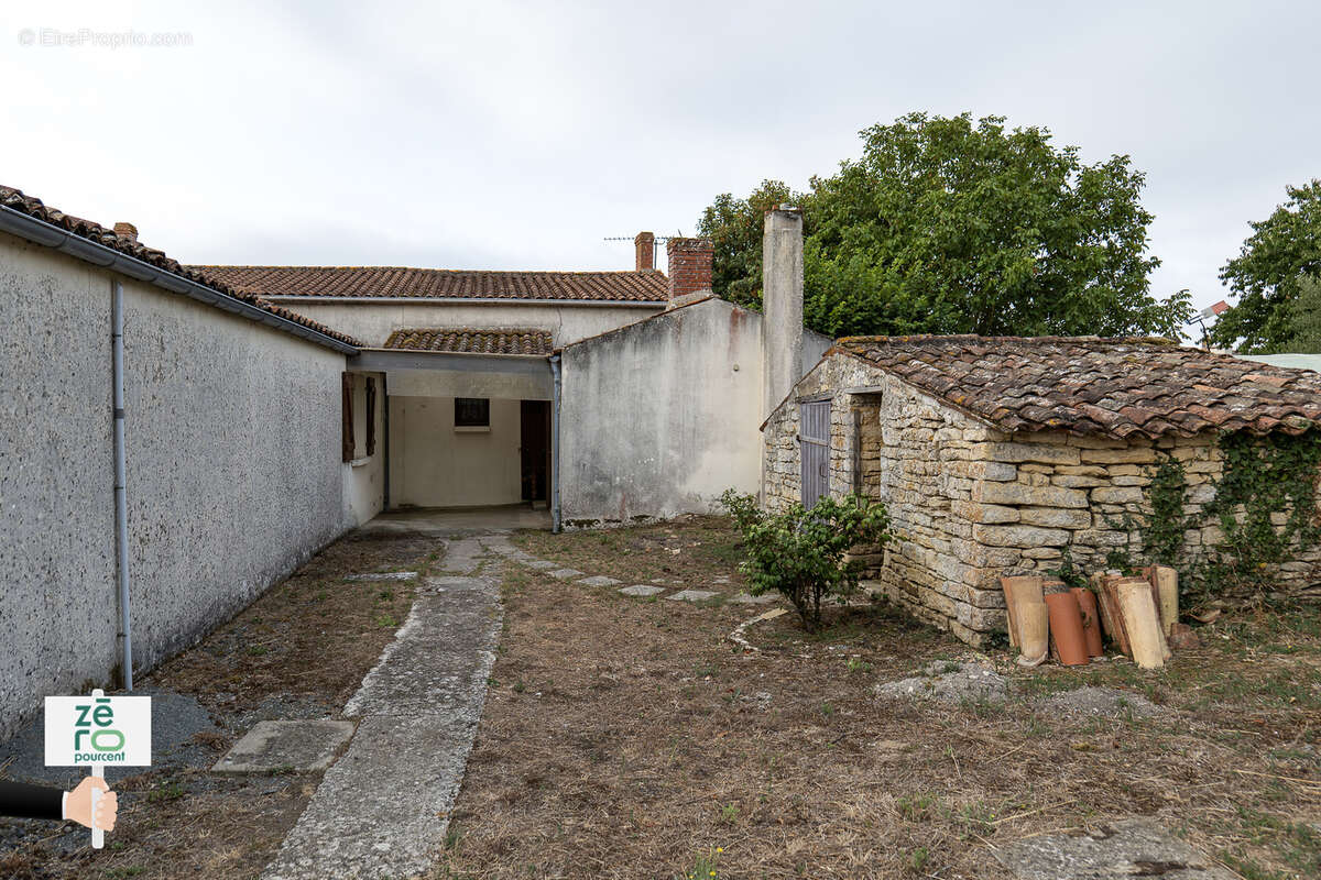 Maison à CHAILLE-LES-MARAIS