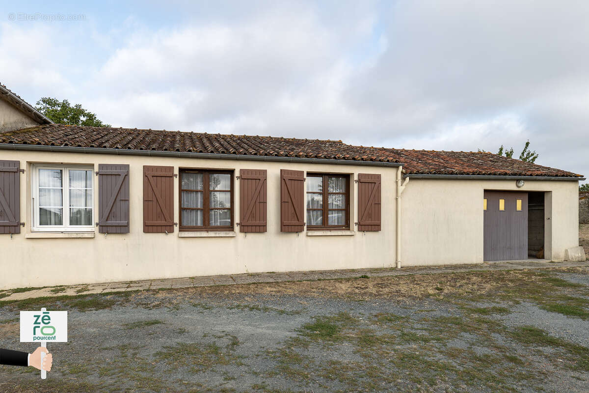 Maison à CHAILLE-LES-MARAIS