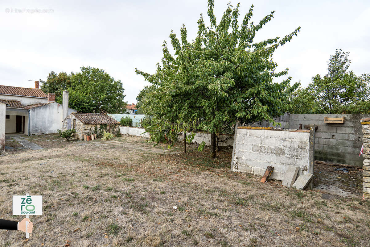 Maison à CHAILLE-LES-MARAIS