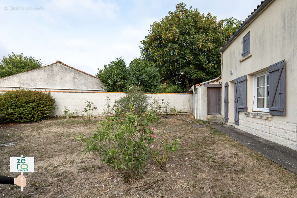 Maison à CHAILLE-LES-MARAIS