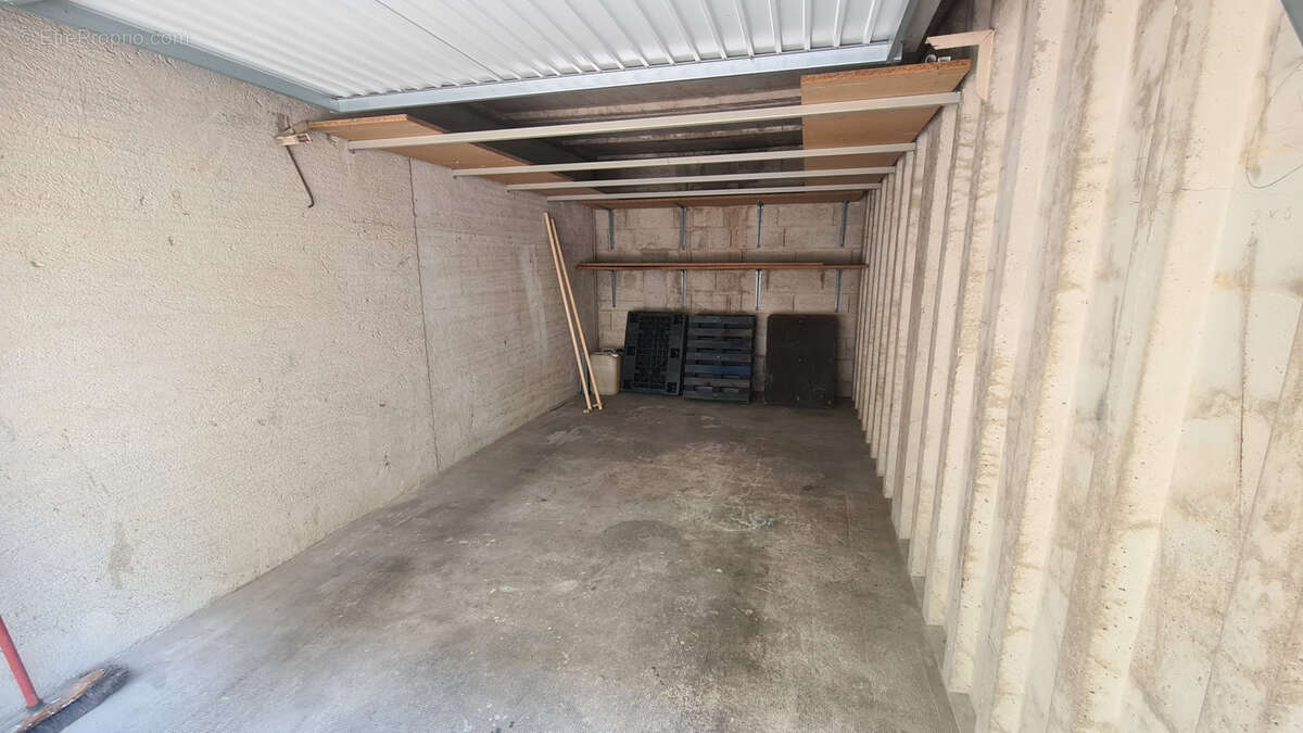 Parking à BOISSY-SAINT-LEGER