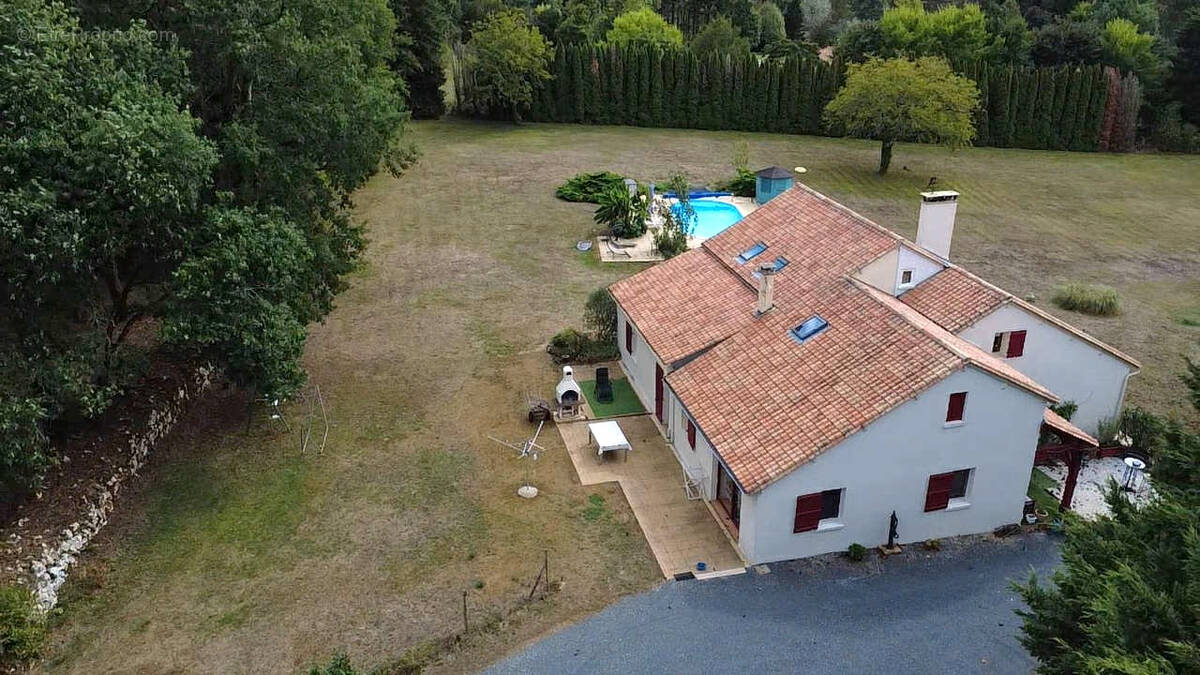 Maison à TOURTOIRAC