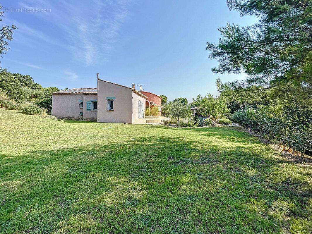 Maison à LE CANNET-DES-MAURES
