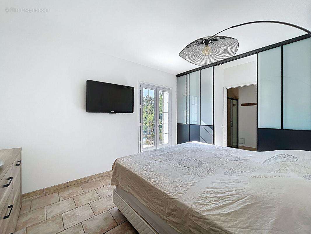 Maison à LE CANNET-DES-MAURES