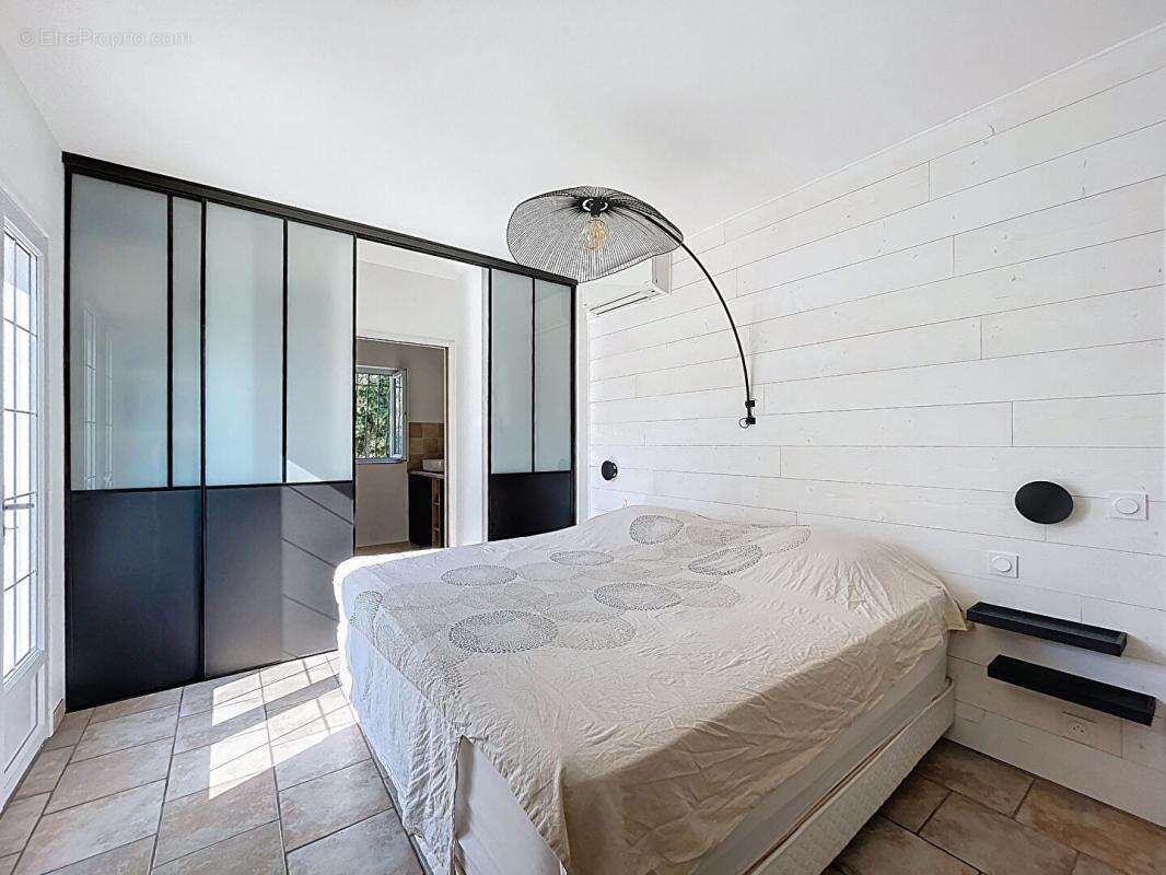 Maison à LE CANNET-DES-MAURES