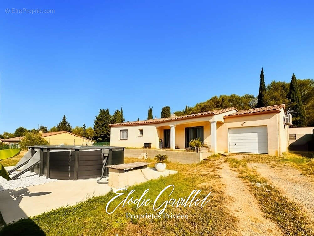 Maison à VILLEMOUSTAUSSOU