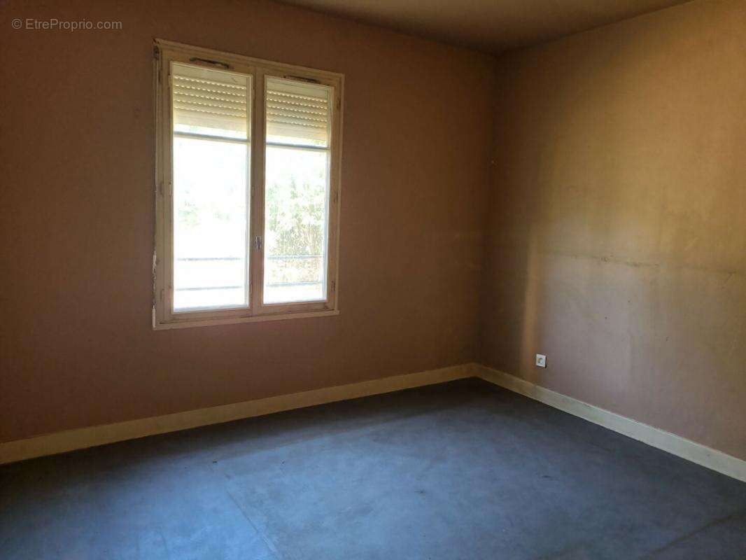 Maison à VANNES-SUR-COSSON